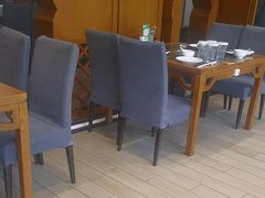 -黔蘑菇四季餐厅(观山湖店)