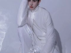 -经典婚纱摄影美学馆·私人定制