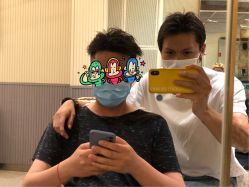 -PE SALON