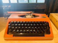 -猫的天空之城概念书店(杭州南宋御街店)