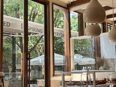 -VERIE BAKEHOUSE