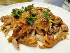 招牌盐焗鸡-香山家宴