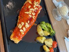 -必胜客(湘隆店)