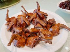 脆皮乳鸽-金时代顺风大酒店(协泰店)