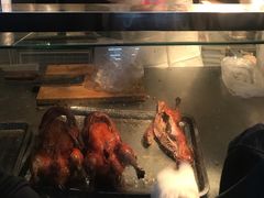 -上海枇杷烤鸭(燕丰商场店)