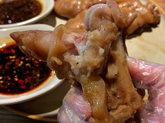 熏猪手-先启半步颠小酒馆(白麓里店)