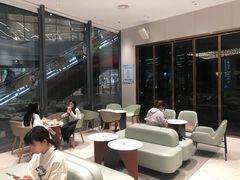 -奈雪的茶(优特汇店)