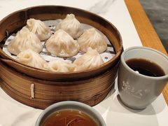 -馋三尺蟹粉小笼(人民广场店)