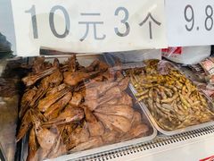 -张鸭子重庆特产卤味小吃(未来国际店)