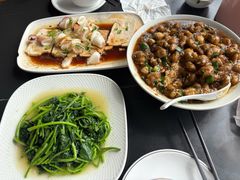 -鑫悦楼煎蟹·16年海鲜大排档