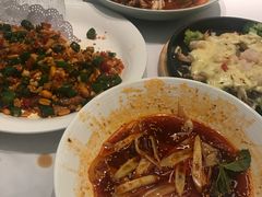 -雀蓝川菜(奥体广场店)