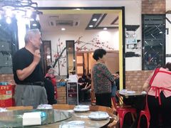大堂-八张桌子(老店)