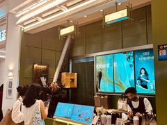 -上海世纪汇广场