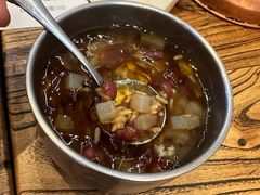 -成都你六姐·牛肉冒菜(上海环宇荟店)