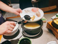 云南过桥米线-云海肴·汽锅鸡·云南菜(高德置地店)