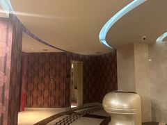-三亚美高梅度假酒店滺水疗