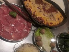 -鹿鸣山草本茶香火锅(园西路店)