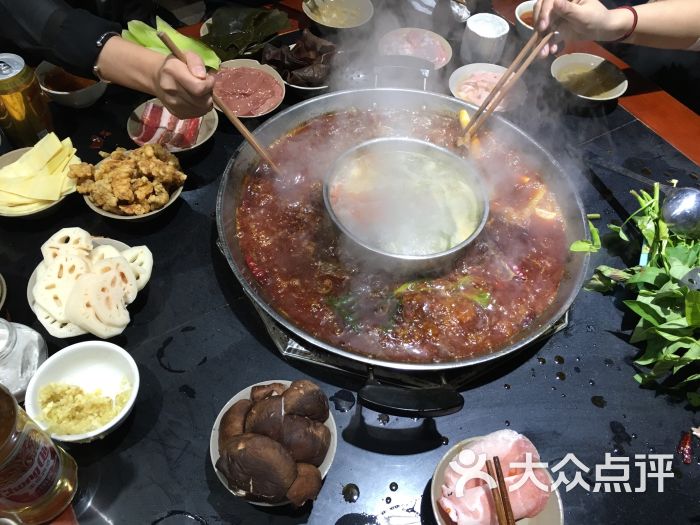 赵二火锅(总店)图片 - 第2张
