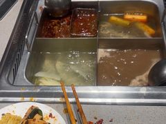 -海底捞火锅(宝龙广场夜宵主题店)