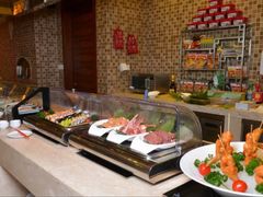 自助取餐区-River Café 海鲜自助(重庆丽笙世嘉酒店)