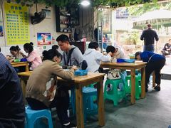 -越洋肖氏老米线(杨家坪店)