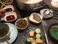 -捞王锅物料理(上海世茂广场店)