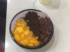 招牌芋泥冰-小胖老味刨冰