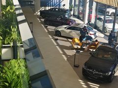 -上海宝信宝马4S店