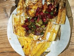 罗布泊传统烤鱼-驿楼兰·新疆菜(火车站店)