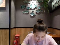 -渝是乎川渝小炒(新世界百货望京店)