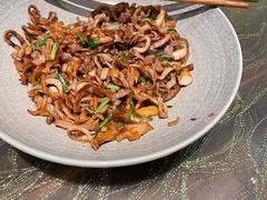 -洞庭土菜小炒馆(易发广场店)