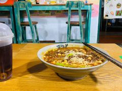 -丁丁猫重庆小面(徐州路店)