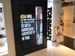 -TONI&GUY