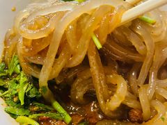 -万记麻辣烫国展总店
