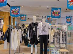 -王府井奥莱临潼小镇(临潼店)