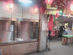 -鱼窝棚柴火铁锅炖(富山屯店)