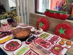 -毛辣果·贵州红酸汤牛肉火锅(西单店)