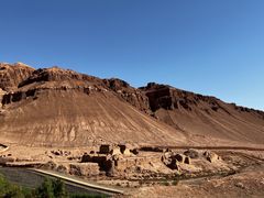 -火焰山景区(火焰山镇)