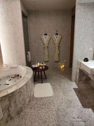 -上海外滩浦华大酒店·涟水疗SPA健身中心