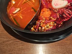 -巴卤社老火锅(财富店)