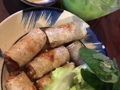 -Cuc Gach Quan Restaurant