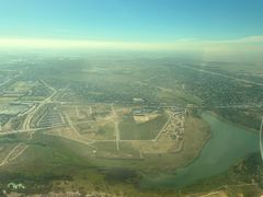 -奥利弗·雷金纳德·坦博国际机场