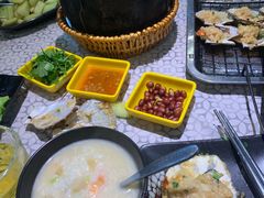 -云晓光头烧烤吧(新大陆广场店)