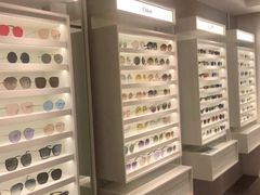 -目艮眼镜SHOWROOM(品牌集合店)
