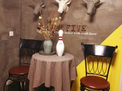 -HIGH FIVE哈福手工汉堡(桂林路店)