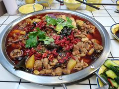 -晓彭肥肠鸡·泡椒鸡火锅(水木天地店)