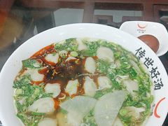 -牛一嘴·兰州牛肉面·大盘鸡(财富中心店)