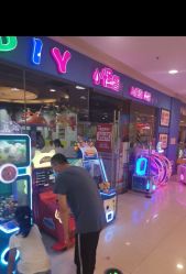 -小怪兽儿童游乐园(银泰城店)