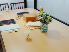 休息室-亮雅轩图文快印连锁24小时(百子湾苹果社区店)