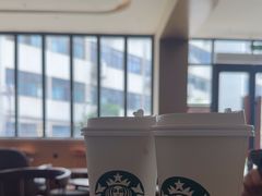 -星巴克(长沙桃子湖店)